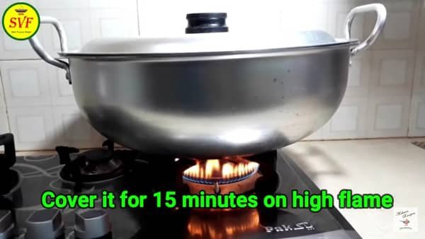 bake pizza on high flame