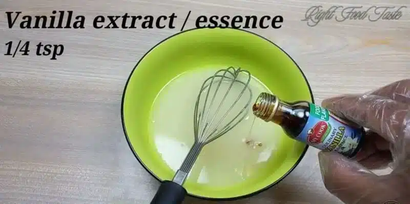 add vanilla essence