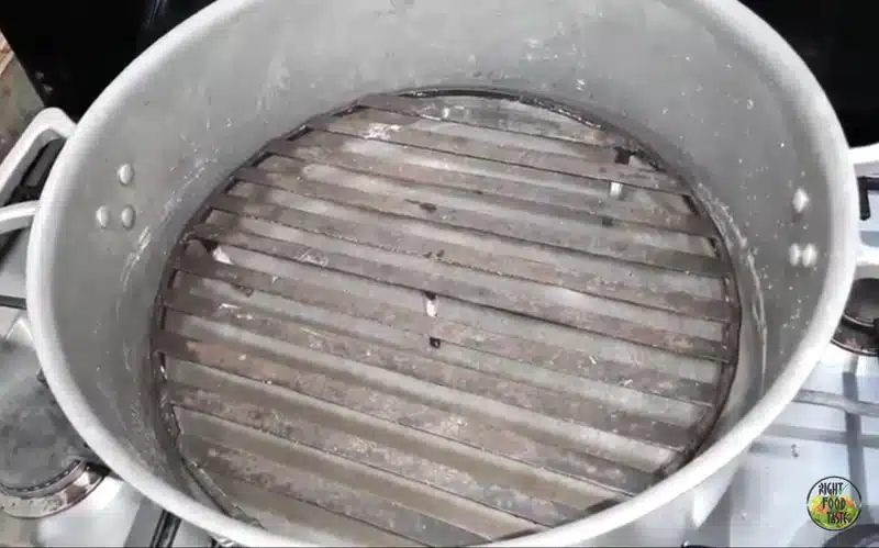 steaming setup to steam whole fish
