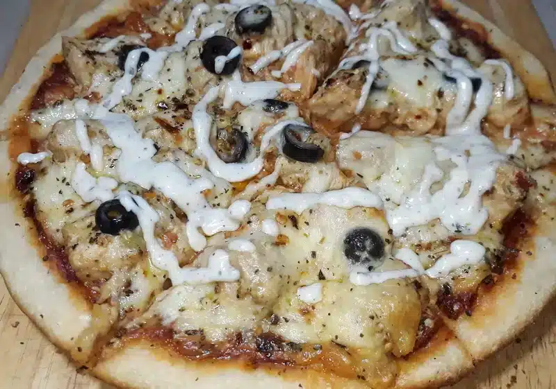 creamy chicken pizza recipe