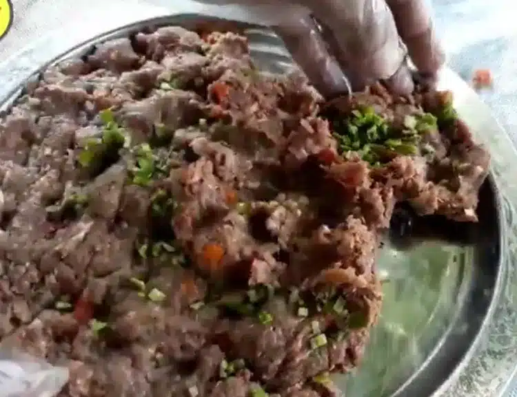 kneading of chapli kabab masala