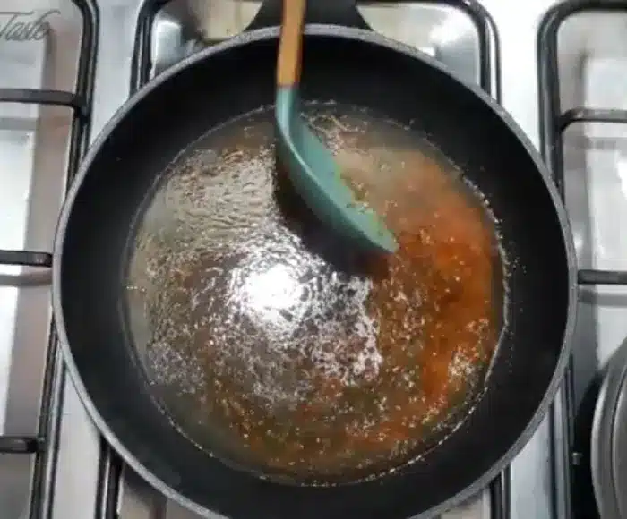 add vinegar or lemon juice and chicken stock