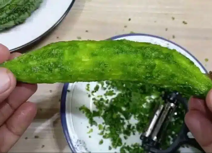 keema bharay karelay step2