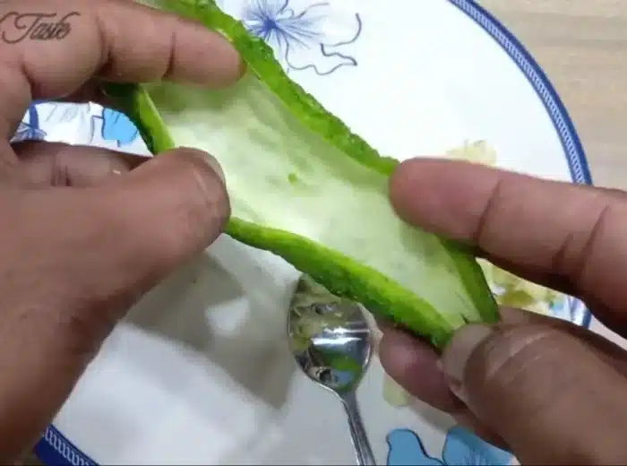 keema bharay karelay step3