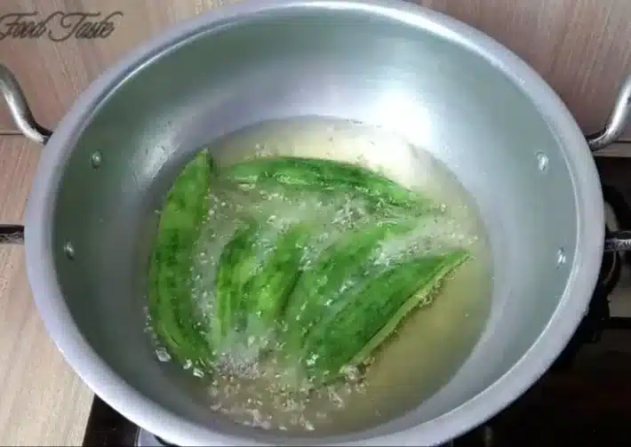 keema bharay karelay step5