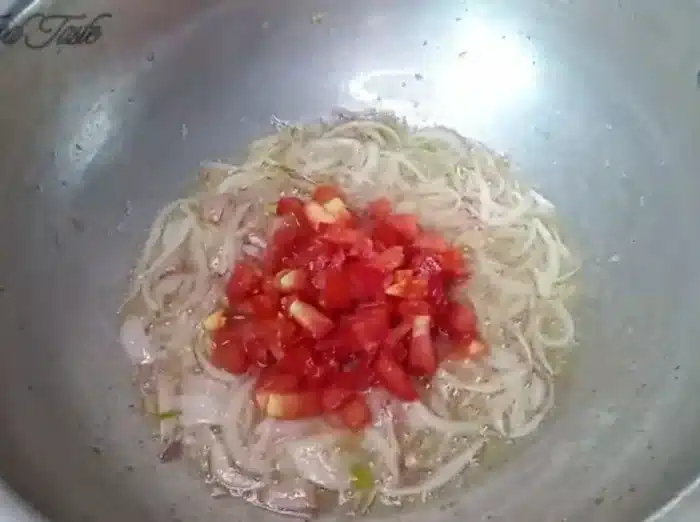 keema bharay karelay step8