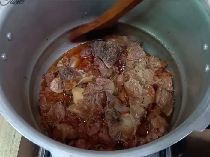 unlock the lid of pressure cooker carefully after the designated cooking time reached